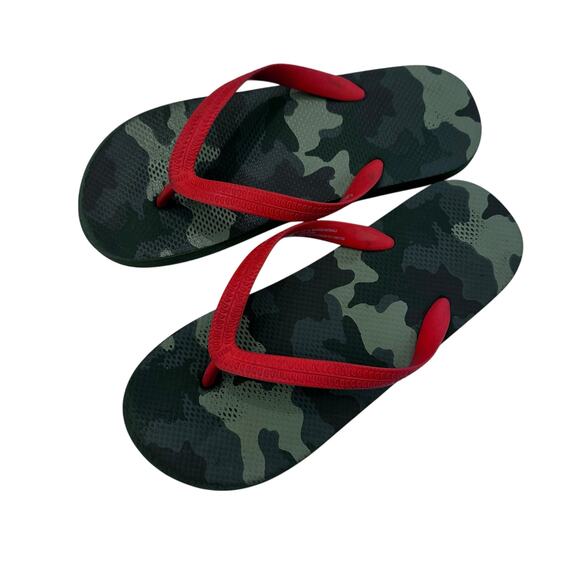 Cat & Jack Sam Green Camo Flip Flop Sandals - Picture 1 of 7